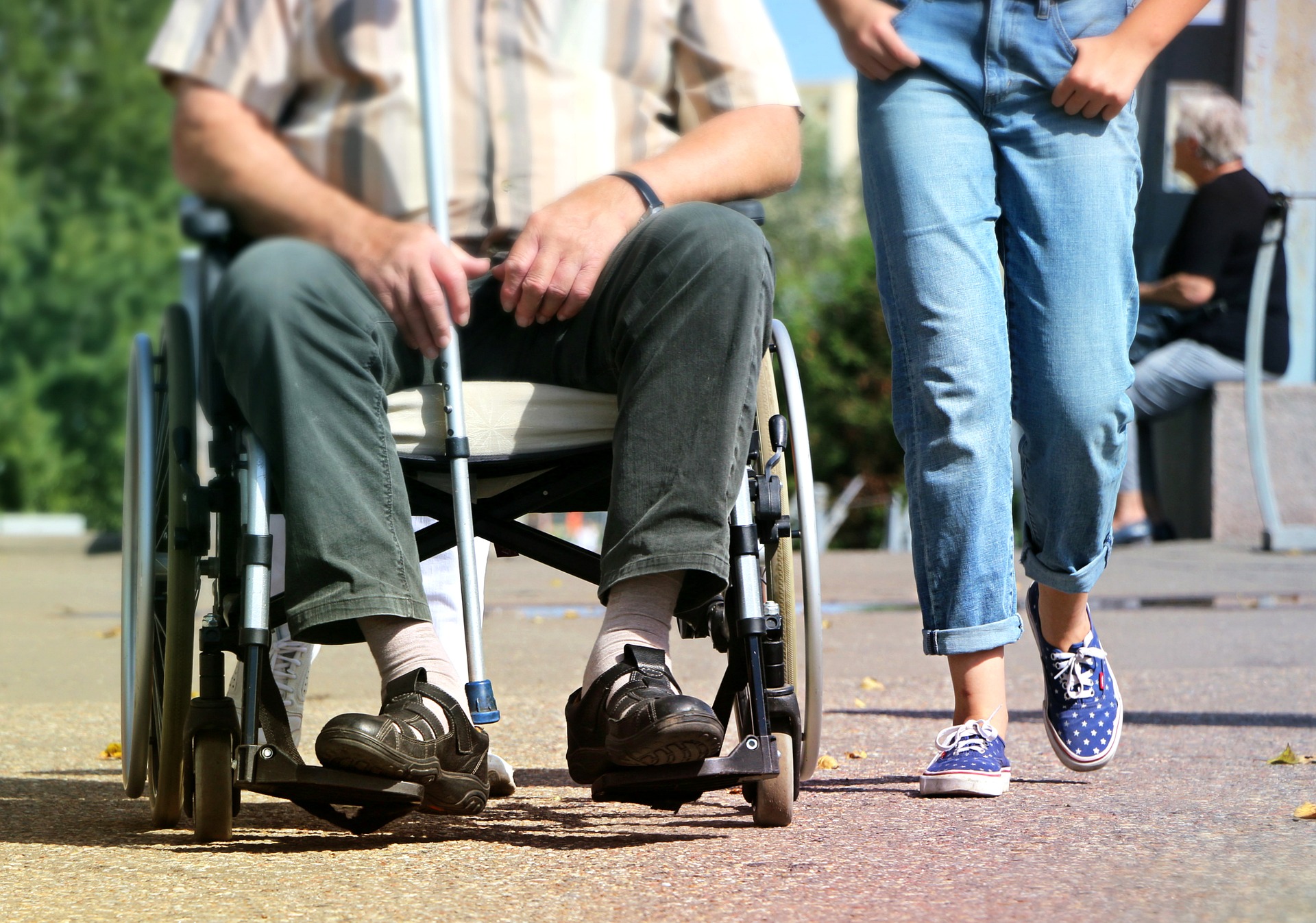 Can Disabled Individuals’ Family Members Qualify for SSDI Benefits?